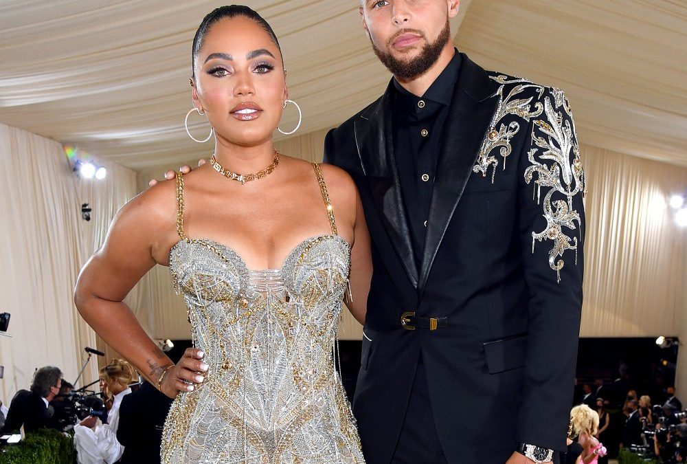 Ayesha Curry Offers Delivery to Child No. 4 With Husband Stephen Curry