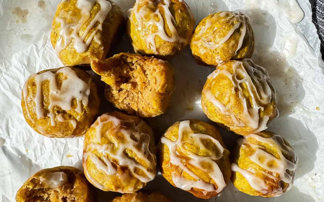 Air Fryer Pumpkin Bagel Bites