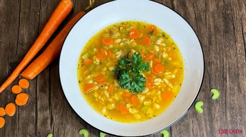 Simple Tempeh Vegetable Soup