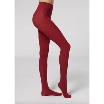 Store Taylor Swift’s Crimson Tights From the Chiefs Sport