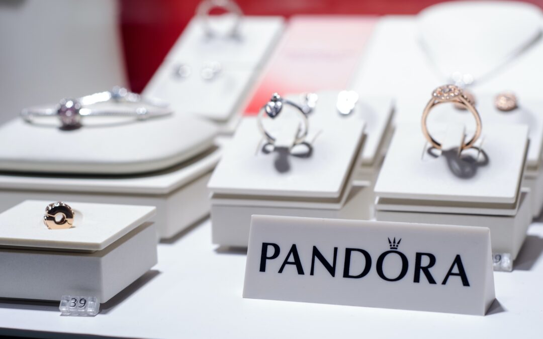 Jeweller Pandora Trims 2025 Profitability Steering, Warns of US Tariff Influence
