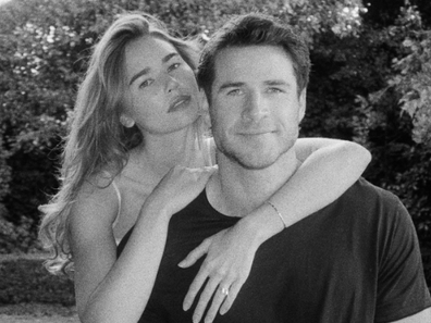 Gabriella Brooks and Liam Hemsworth announce their engagement and exhibit her gorgeous diamond ring