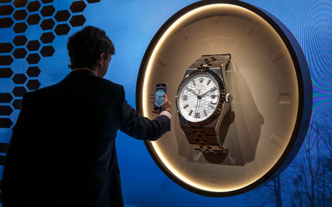 Swiss Watchmakers Sound Upbeat on US as Lengthy as Shares Final