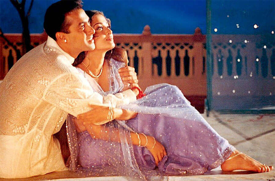 Aishwarya Rai Bachchan’s Biggest Romantic Performances
