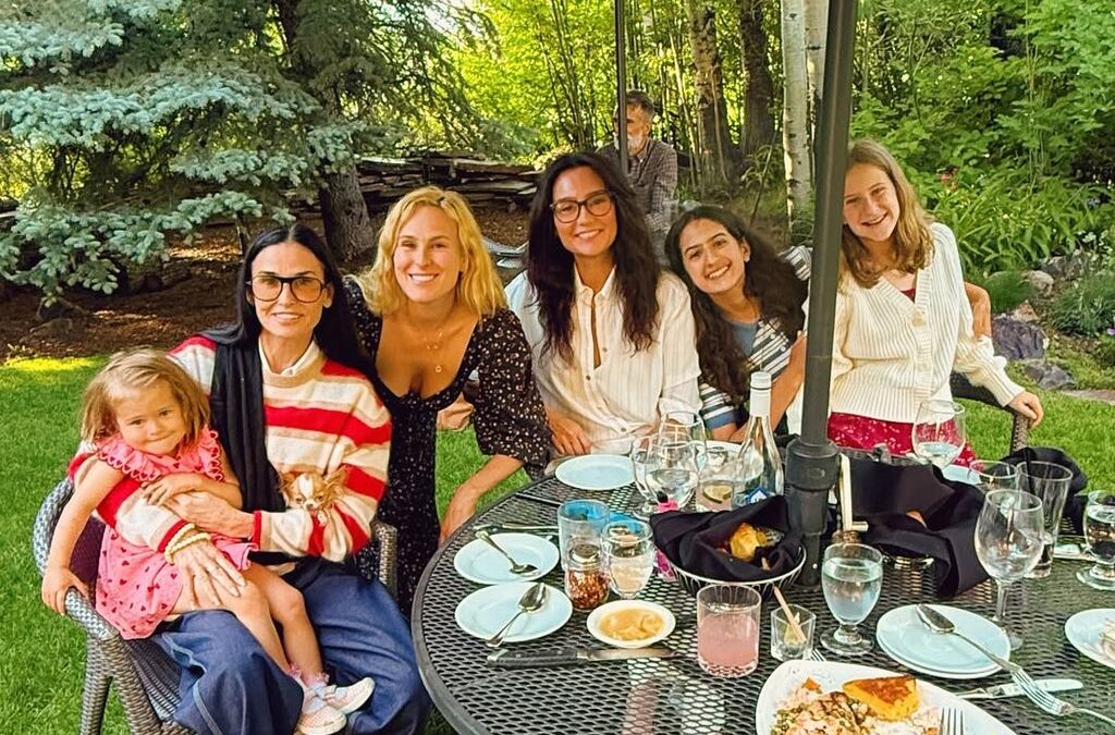 Rumer Willis’ newest video of daughter Lou leaves followers saying the identical factor